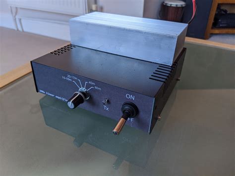 These amplifiers include fast hardware protection circuits to protect the power transistors in the event of a high SWR condition on the antenna feedline. . Ham radio linear amplifier kit